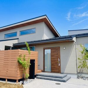 戸建て 人工木デッキ